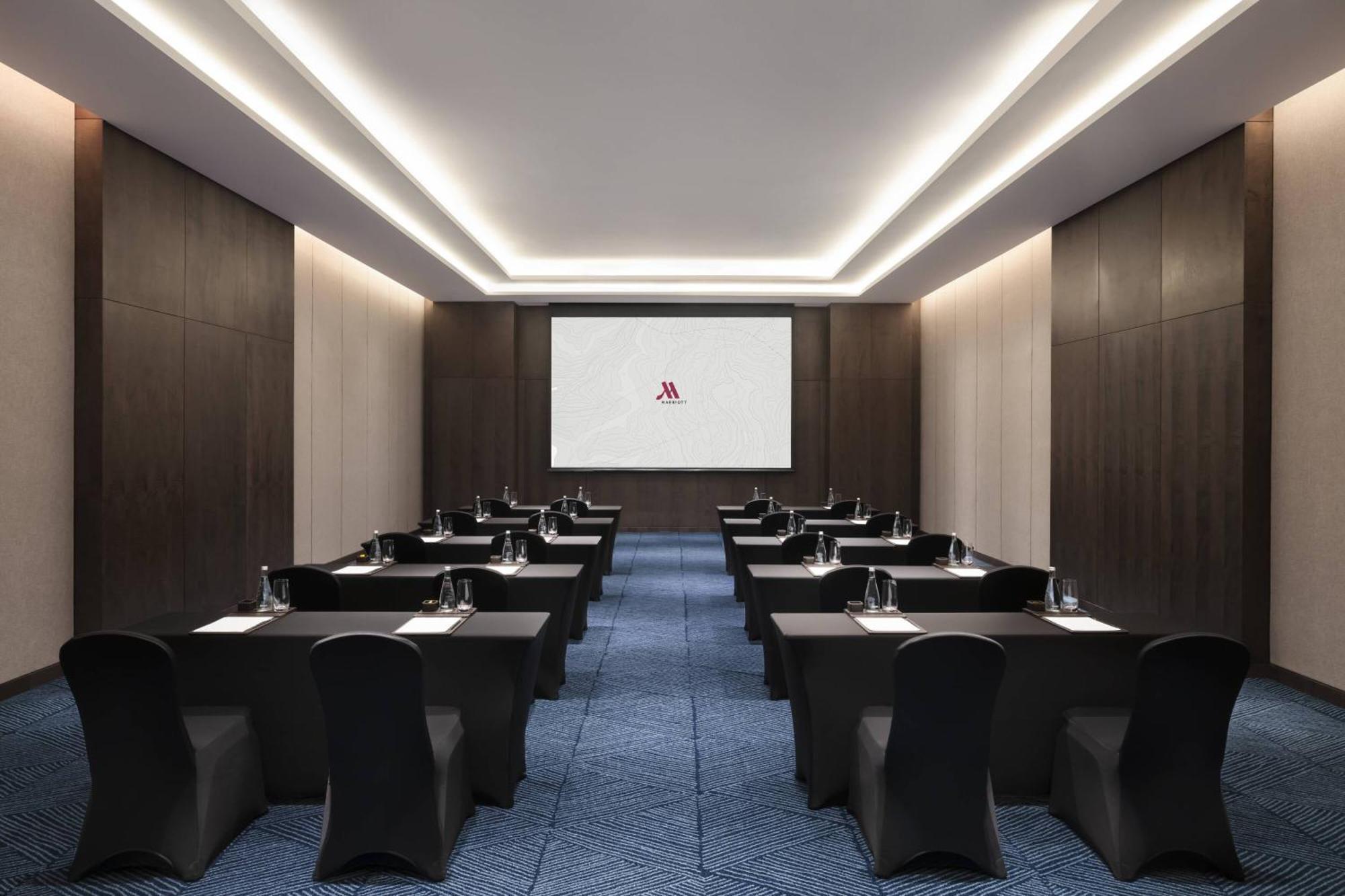 Xuzhou Marriott Hotel Lakeview Εξωτερικό φωτογραφία
