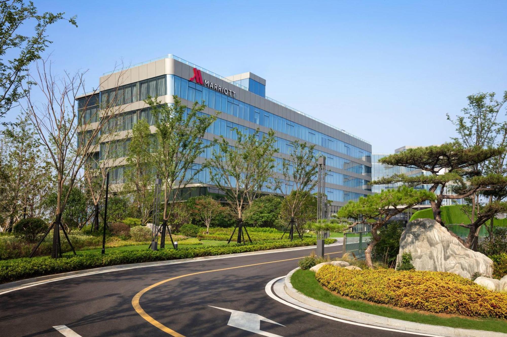 Xuzhou Marriott Hotel Lakeview Εξωτερικό φωτογραφία